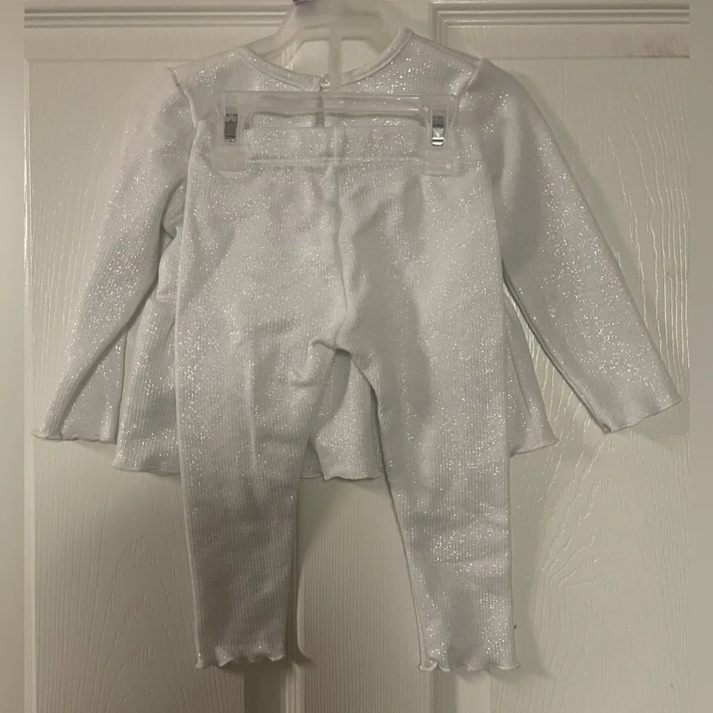 Wonder‎ Nation Sparkly White Outfit with Bow! NWT! Size 12 months.